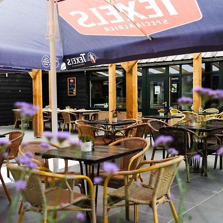 Modern Ingericht Chalet Op Groen Park Op De Veluwe Epe Ngoại thất bức ảnh