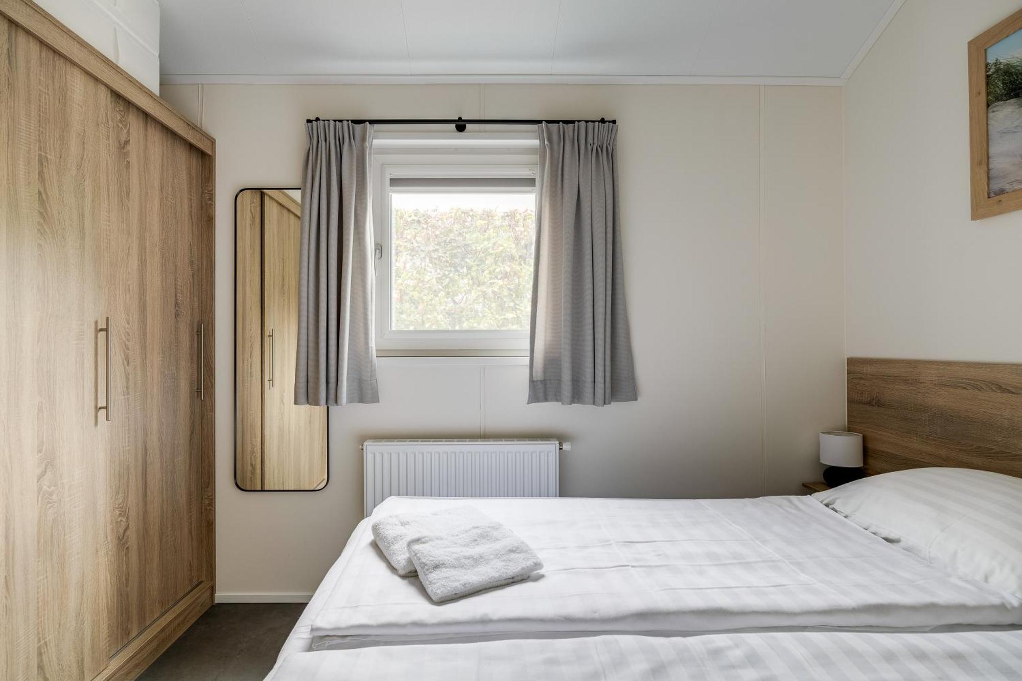 Modern Ingericht Chalet Op Groen Park Op De Veluwe Epe Ngoại thất bức ảnh