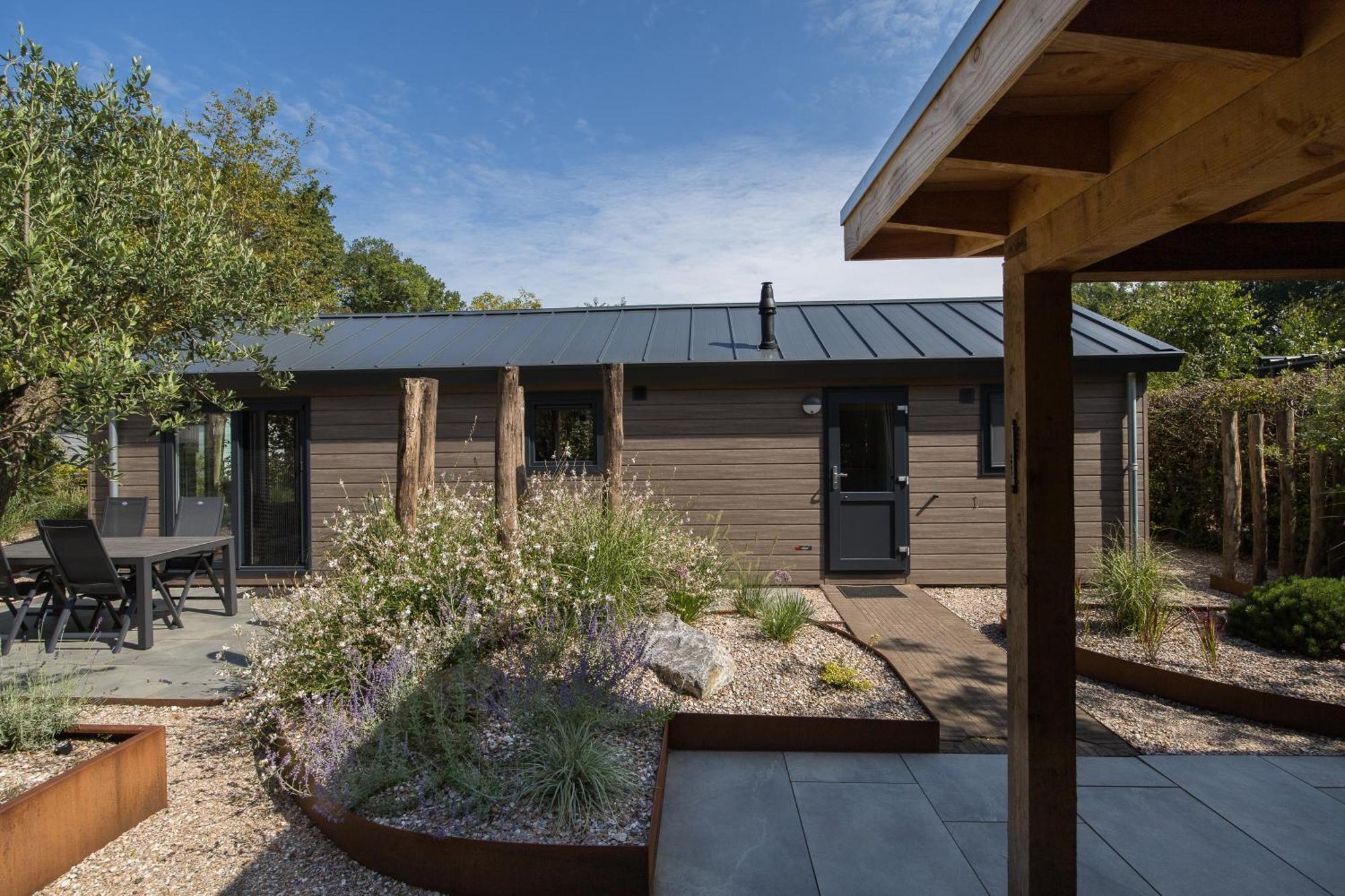 Modern Ingericht Chalet Op Groen Park Op De Veluwe Epe Ngoại thất bức ảnh